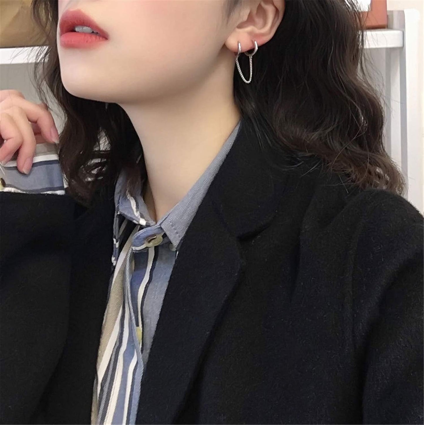 Unique Small Silver Chain Handcuff Hoop Earrings Double Piercing Dangle Drop Cartilage Earrings Chic Chain Huggie Hoop Earrings for Men Women Statement Jewelry Gifts