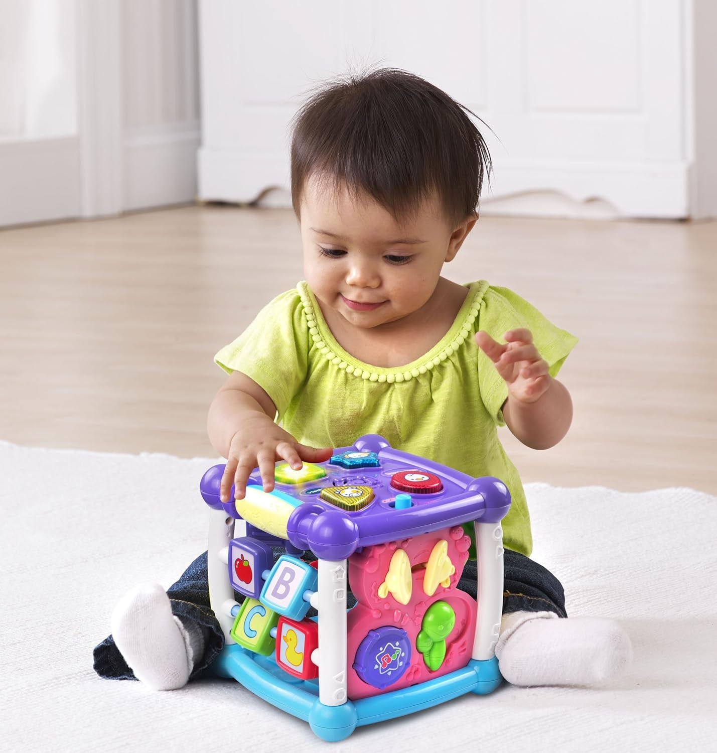 Busy Learners Activity Cube, Purple