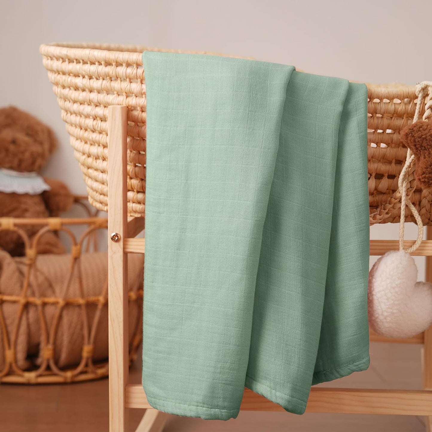 Muslin Swaddle Blankets, 4-Pack Receiving Blankets for Baby Boys and Girls, 47 X 47 Inches Baby Blanket Neutral Swaddle Wrap 70% Rayon from Bamboo and 30% Cotton